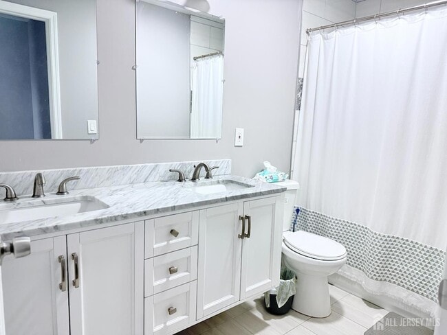 Building Photo - 42 Nelson Ave