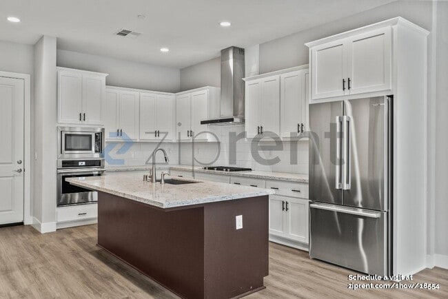 Building Photo - 842 Anson Ln