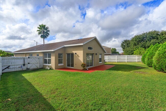Building Photo - Charming 3-Bedroom Home for Rent in South ...