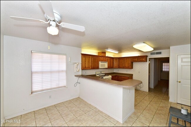 Building Photo - 14101 Koshare Ct
