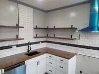 Building Photo - Soldoris