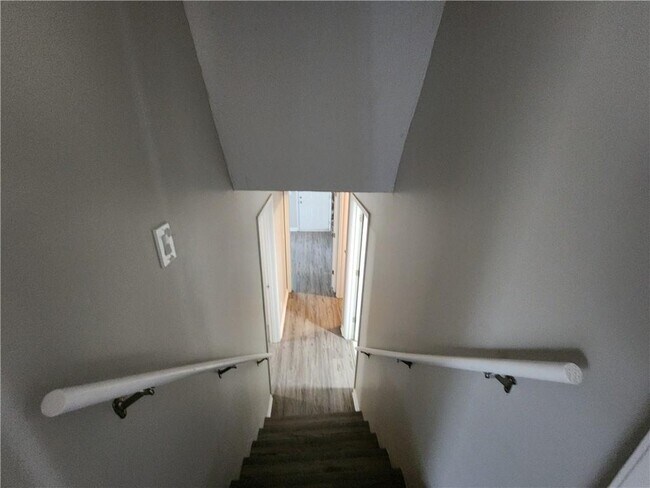 Building Photo - 3140 Kipling Dr