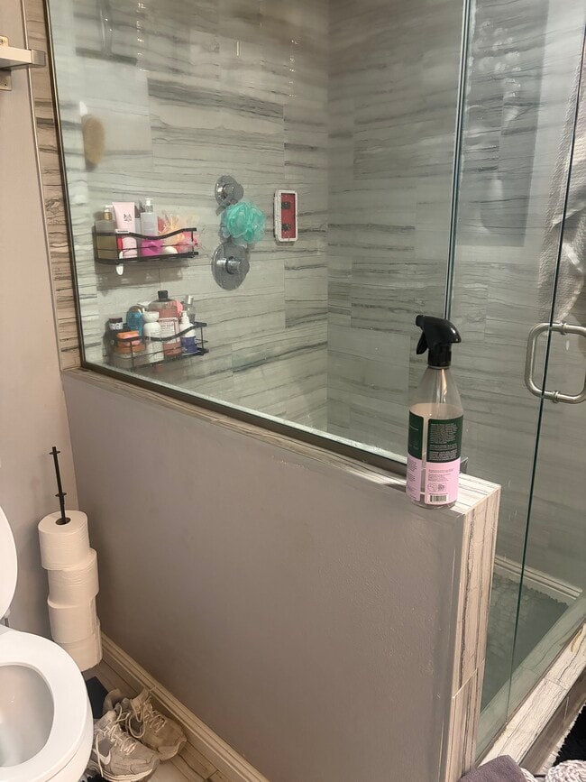 Building Photo - 1120 Quail St