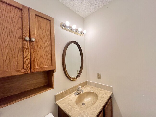 Building Photo - **OFFERING WAIVED APPLICATION FEES & $100 ...