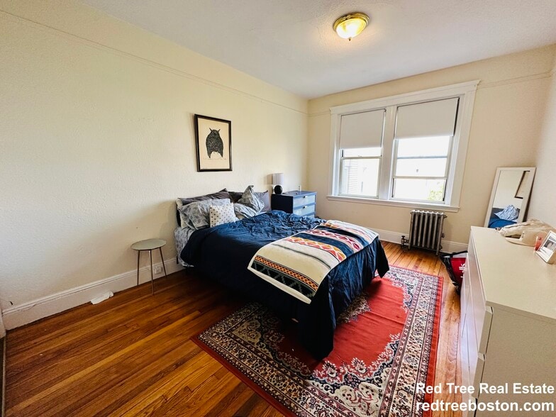 Apt 6 - 24 Colborne Rd