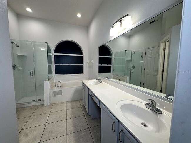 Building Photo - 235 Riggs Cir
