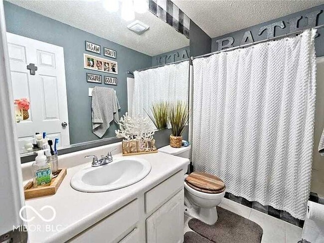 Building Photo - 10267 Blue Sky Dr