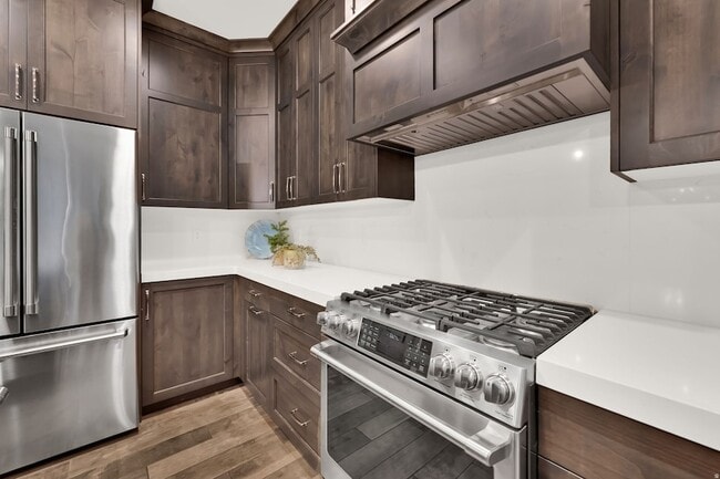 Building Photo - 6357 E 820 S