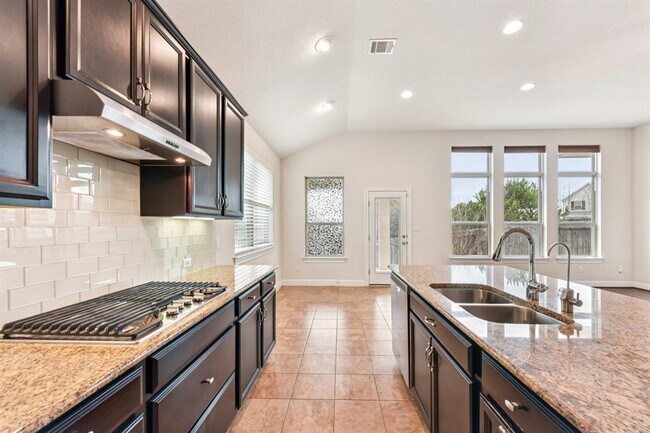 Building Photo - 5708 Viejo Dr