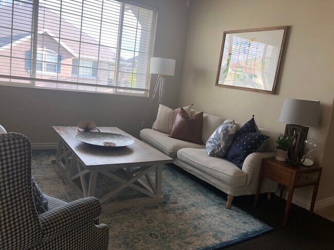 Building Photo - 1612 W 3180 N