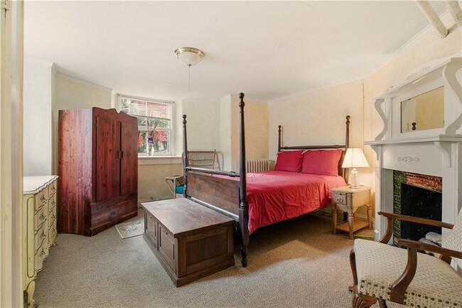 Building Photo - 56 Bateman Ave