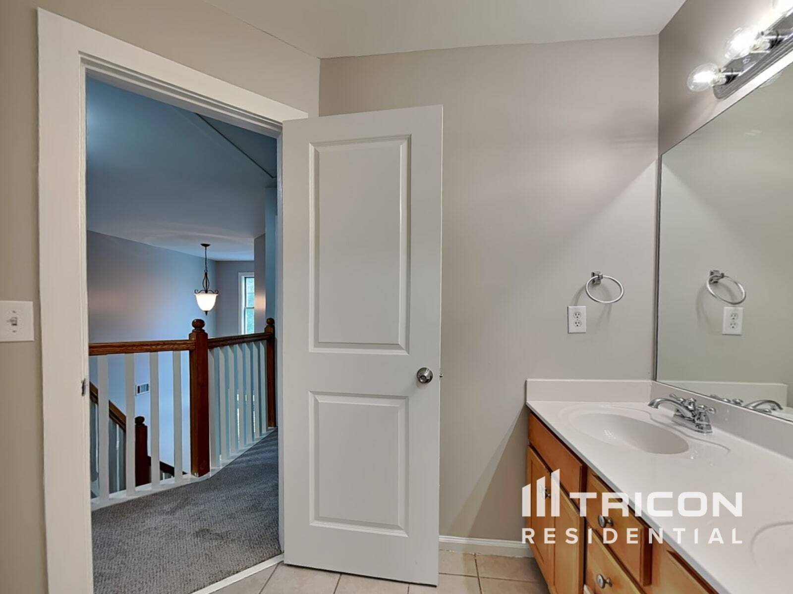 Building Photo - 294 Sweetwater Bridge Cir