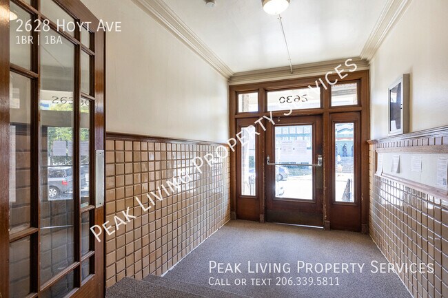Building Photo - Bayside Collection - Spacious 1bd 1ba in D...