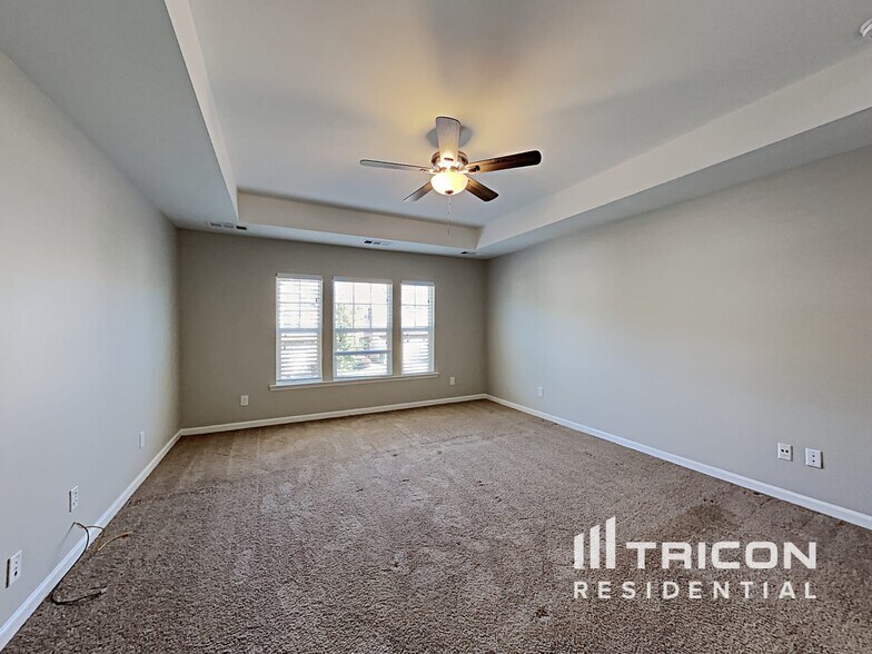 Building Photo - 119 Kasey Dr