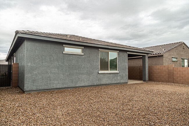 Building Photo - 10741 W Harrigan Dr