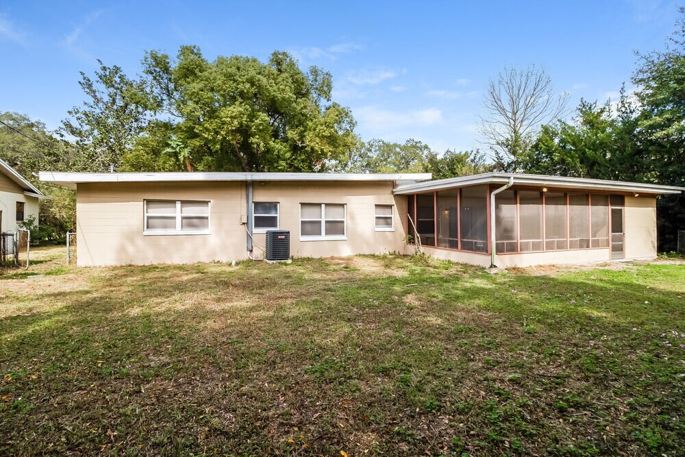 Building Photo - 5406 Ashmeade Rd