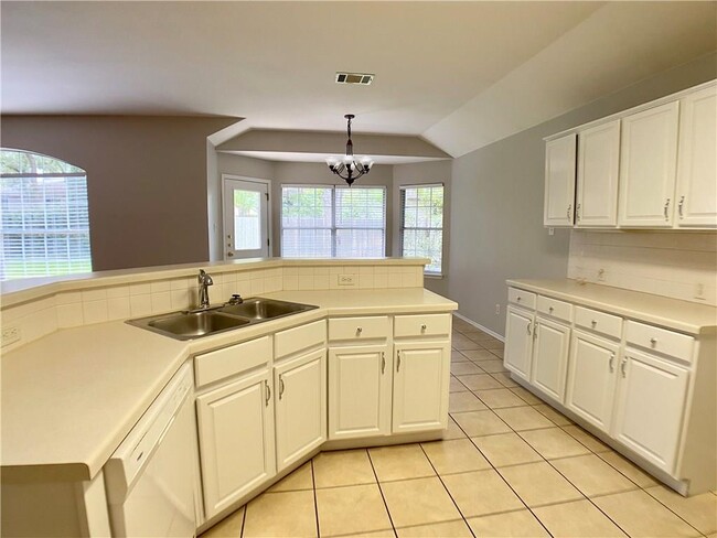 Building Photo - 5801 Fitchwood Ln