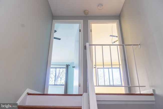 Building Photo - 9804 Hellingly Pl