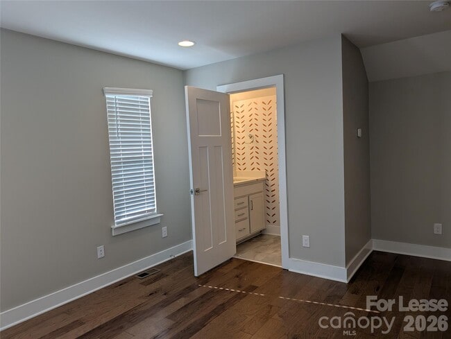 Building Photo - 2322 Elizabeth Ml Pl