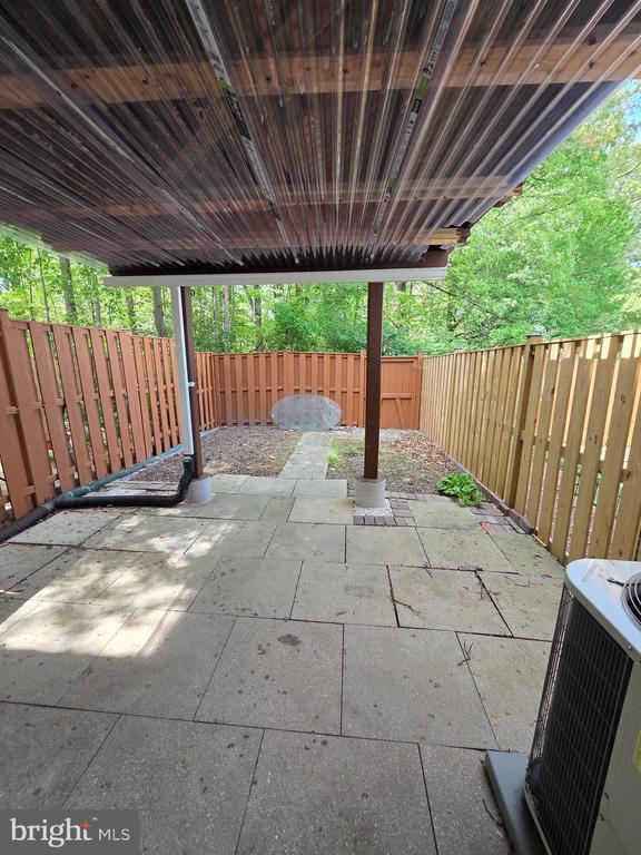 Building Photo - 8332 Rocky Forge Ct