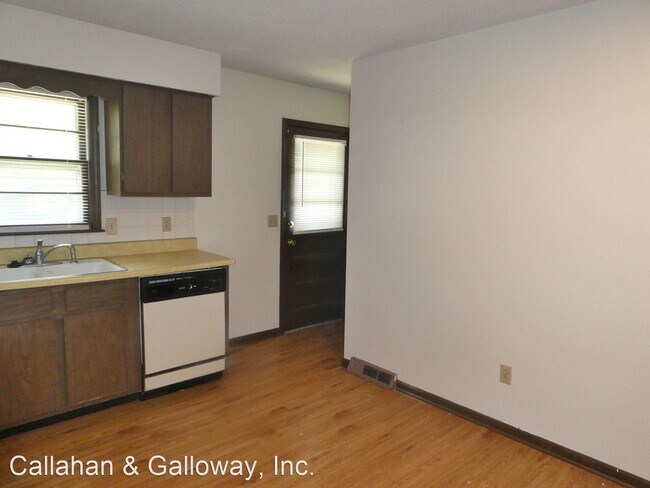 Building Photo - 3 br, 2 bath House - 2106 Primrose