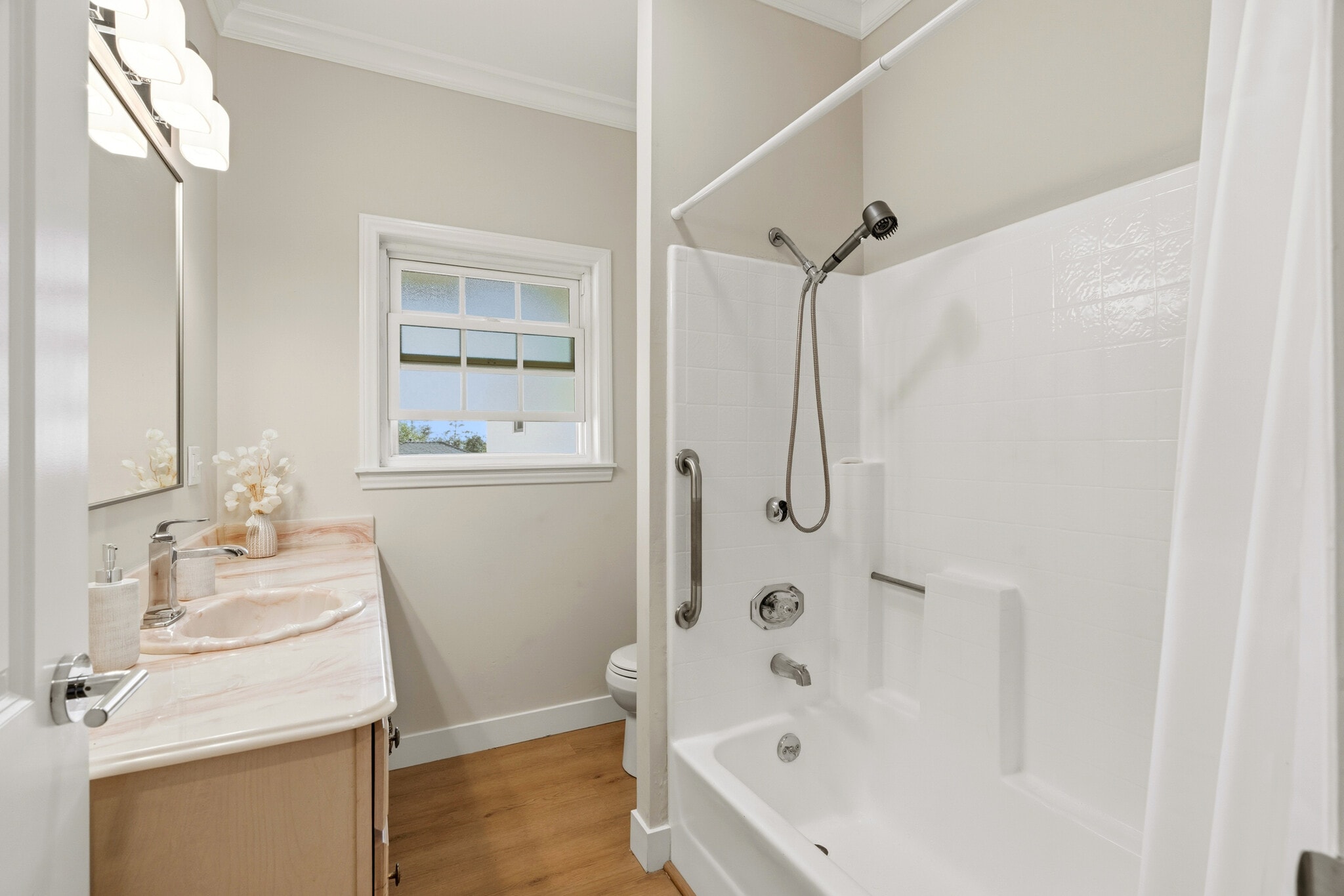 2nd Bathroom - 274 W Laurel Ave