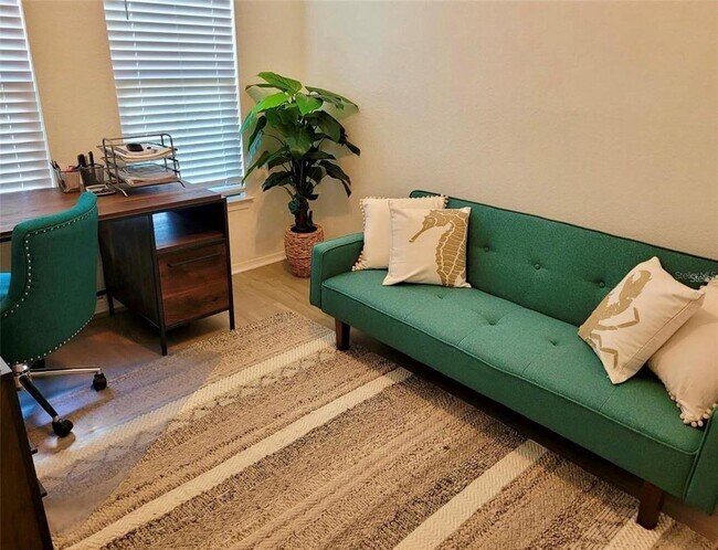 Building Photo - 2709 Via Cipriani