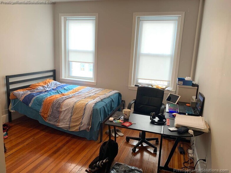 Building Photo - 1116 Commonwealth Ave