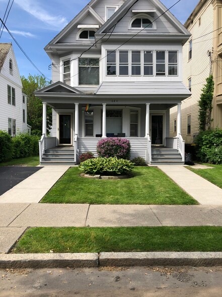 Building Photo - 640 Morris St