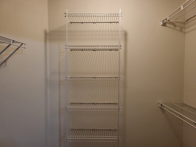 Master Walk-in Closet - 2675 N National Ave