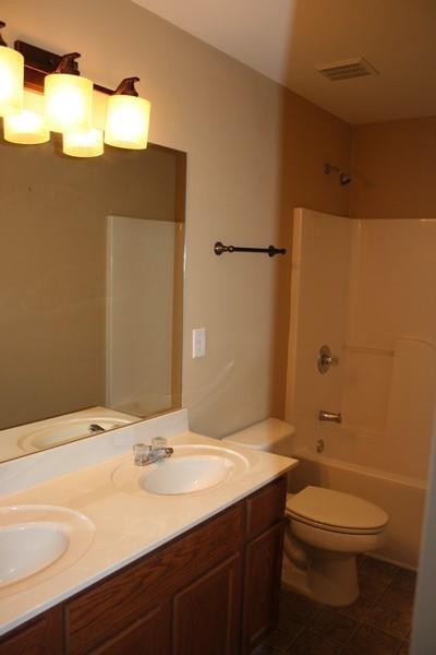 Building Photo - 212 Autumn Trail
