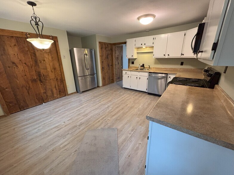Kitchen (Similar Unit) - 2 Linda Ln