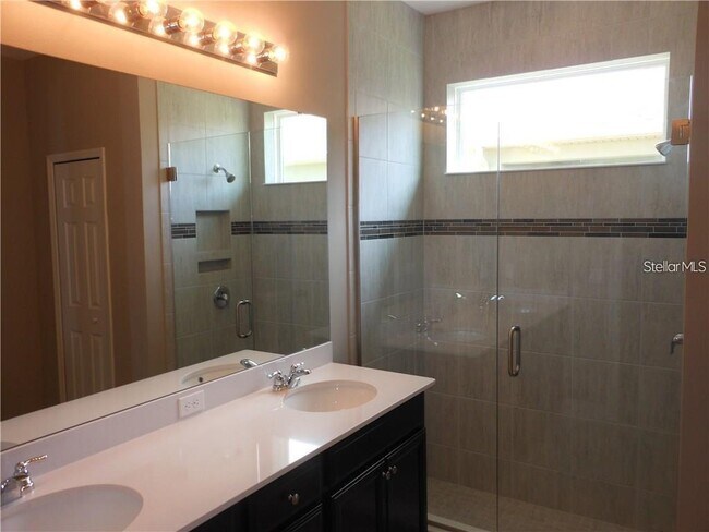 Building Photo - 12444 Stone Bark Trail