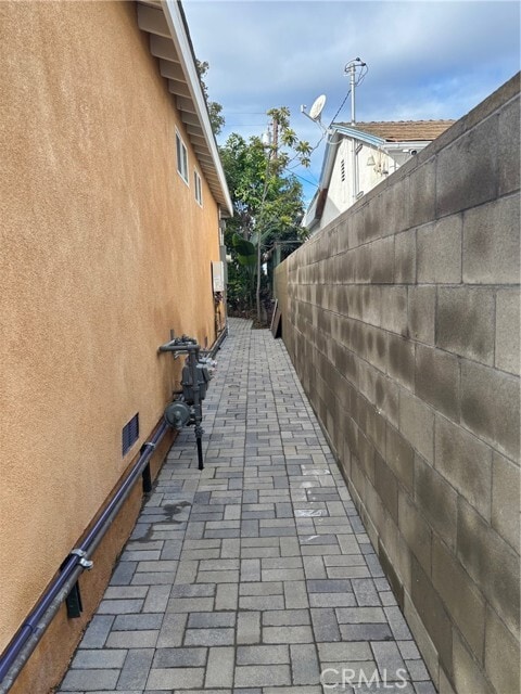 Building Photo - 21323 Conradi Ave