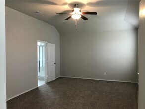 Building Photo - 4427 Aversa Dr