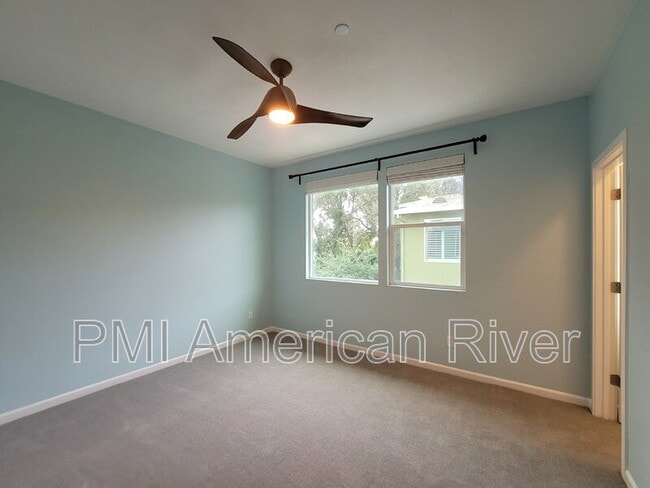 Building Photo - 828 Cadmium Ct