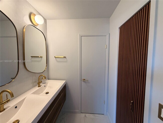 Building Photo - 14617 SW 167th Terrace