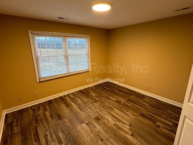 Building Photo - 8644 North Carolina 97