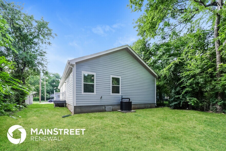 Building Photo - 3530 Cauthorn Dr