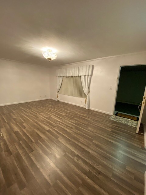 Building Photo - 2308 Schader Dr