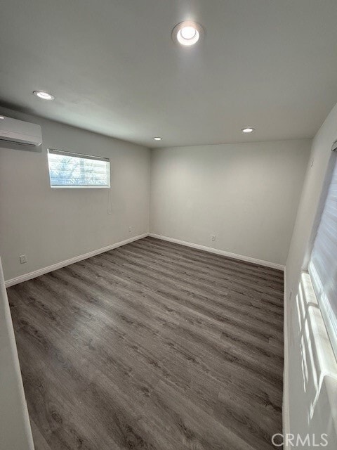 Building Photo - 13718 Hanwell Ave