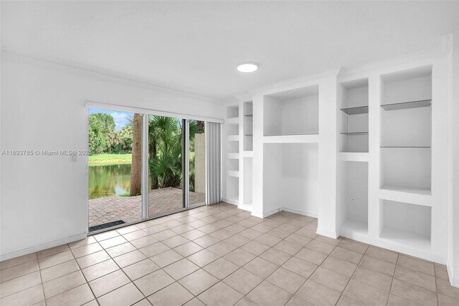 Building Photo - 2279 NW 170th Ave