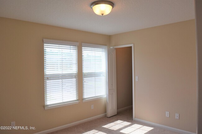 Building Photo - 15849 Tisons Blf Rd