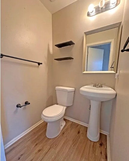 Building Photo - 6 Randolph Ln