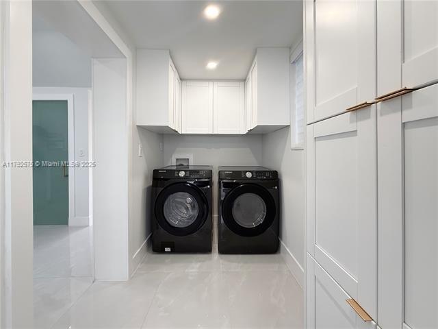 Building Photo - 927 SW 18th Ave