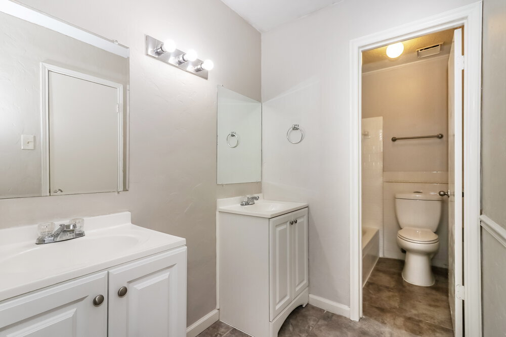 Building Photo - 7406 San Simeon Dr