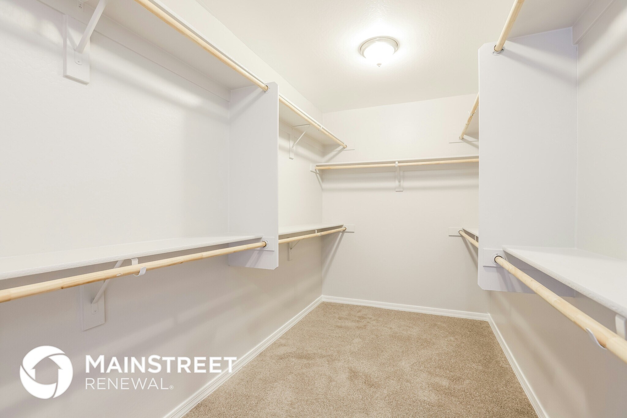 Building Photo - 2000 N 36th St