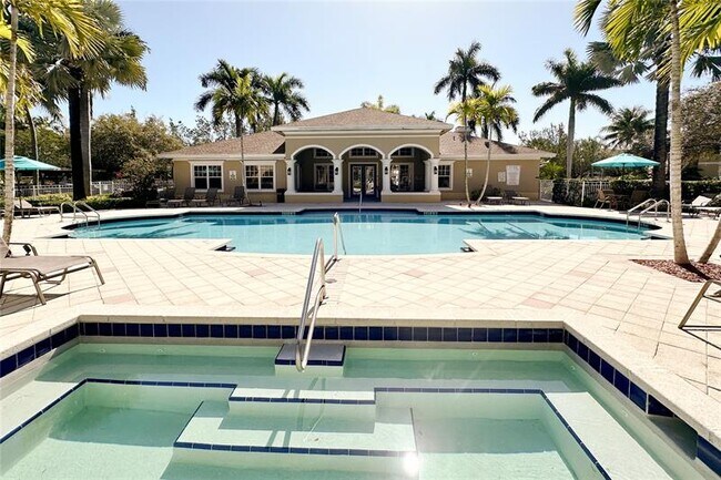 Building Photo - 6533 Emerald Dunes Dr