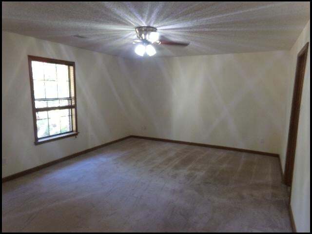 Building Photo - 1068 Fox Hunt Trail