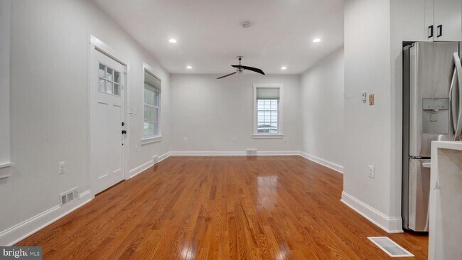 Building Photo - 3717 36th St